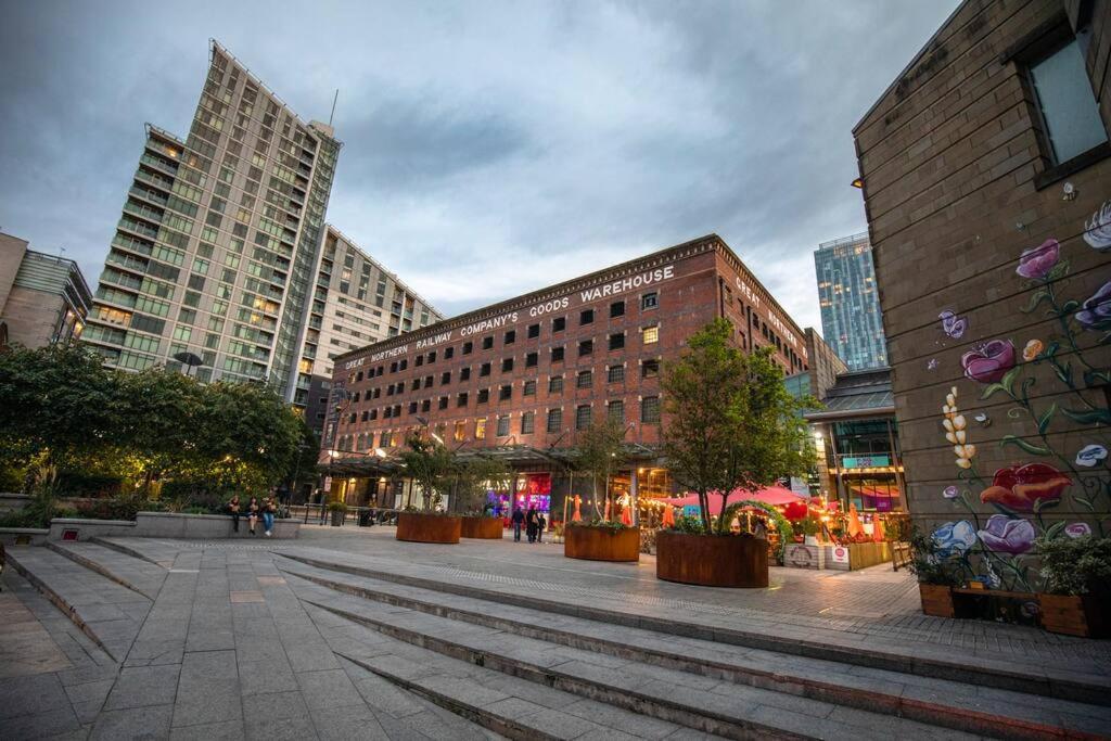 City Superhost: Luxury Deansgate Townhouse Manchester Exterior photo